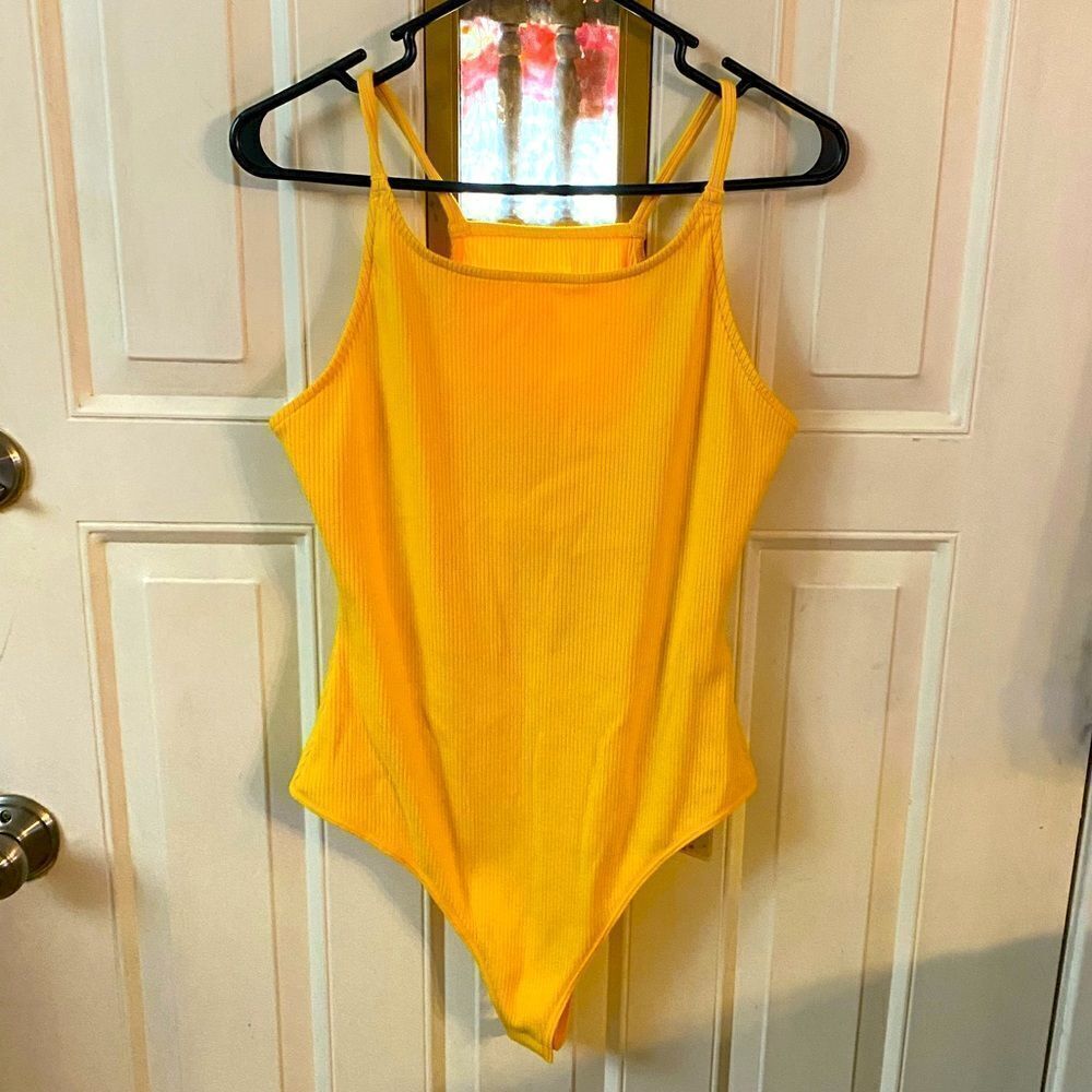 Levi’s cotton ribbed knit halter bodysuit top yellow thong XL